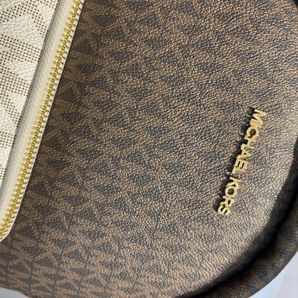 Michael Kors Erin M Backpack Brown Multi - Picture 6 of 11